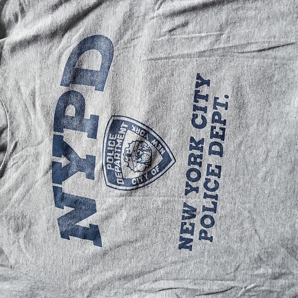 ✨️Vintage✨️ NYPD T-Shirt Small - Picture 2 of 5
